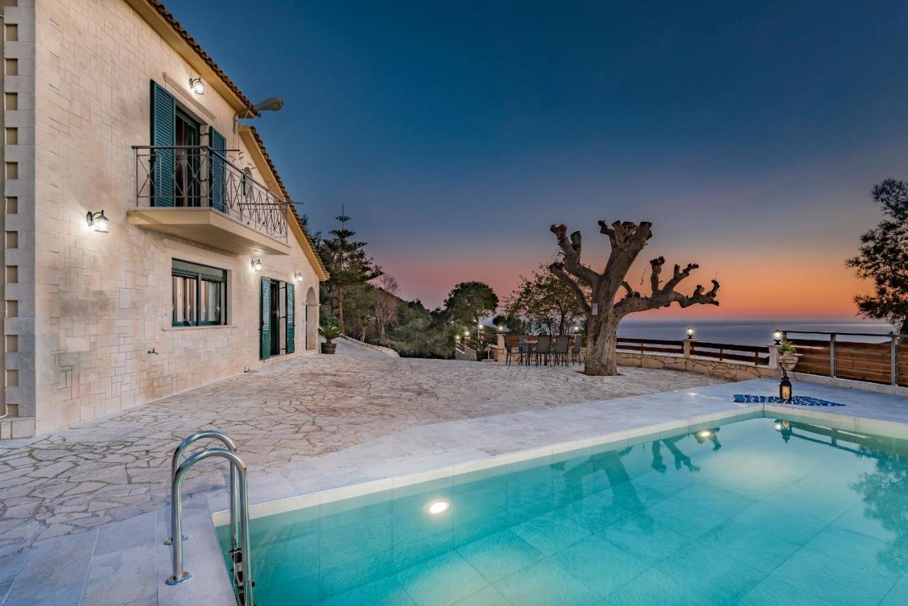 Villa Kanalos - Private Pool & Stunning Views, By Zantewize Kalamákion Extérieur photo
